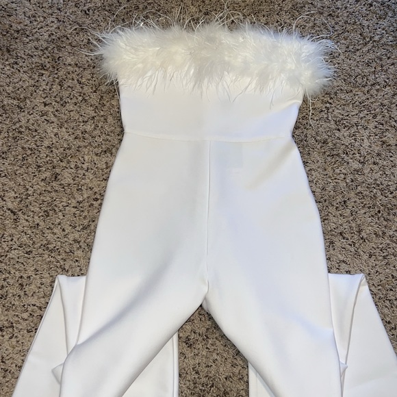 UNIQUE FEATHER TRIM STRAPLESS WIDE LEG JUMPSUIT - WHITE - Picture 6 of 11